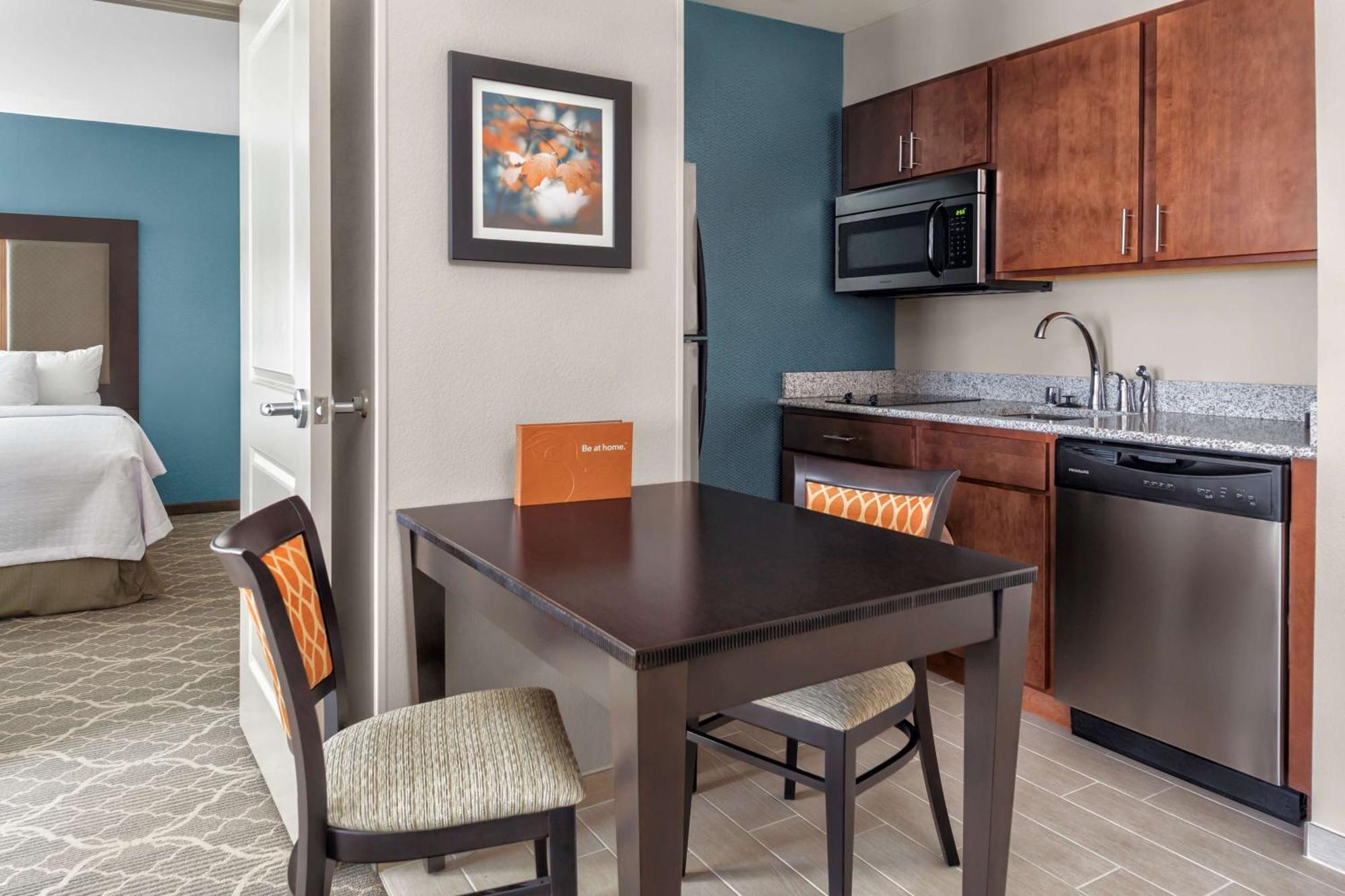 Homewood Suites By Hilton Wauwatosa Milwaukee Bagian luar foto